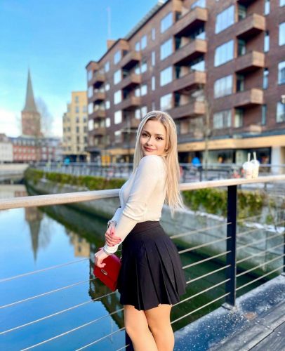 Ataşehir Ayakta Boşaltan Escort